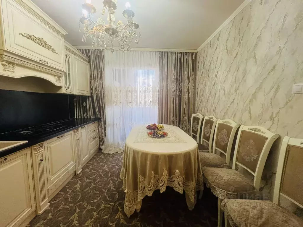 3-к кв. Кабардино-Балкария, Нальчик ул. Калинина, 250Б (72.0 м) - Фото 0
