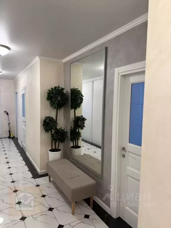 3-к кв. Севастополь ул. Маячная, 33 (92.7 м) - Фото 0