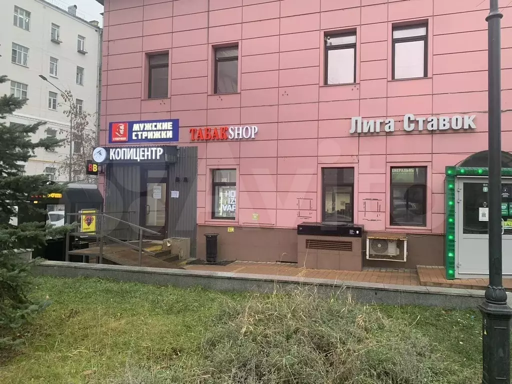 Торговая площадь на интенсивном трафике - Фото 1