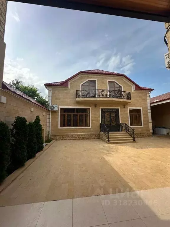 Дом в Дагестан, Дербент ул. Генерала Араблинского, 14 (150 м) - Фото 0