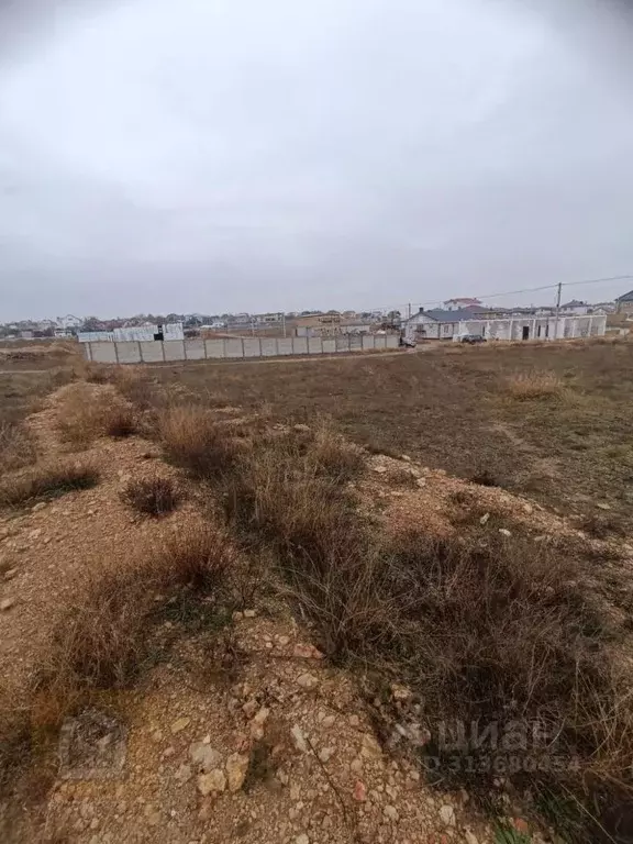Участок в Крым, Сакский район, с. Суворовское ул. Пригородная, 8 (10.0 ... - Фото 0