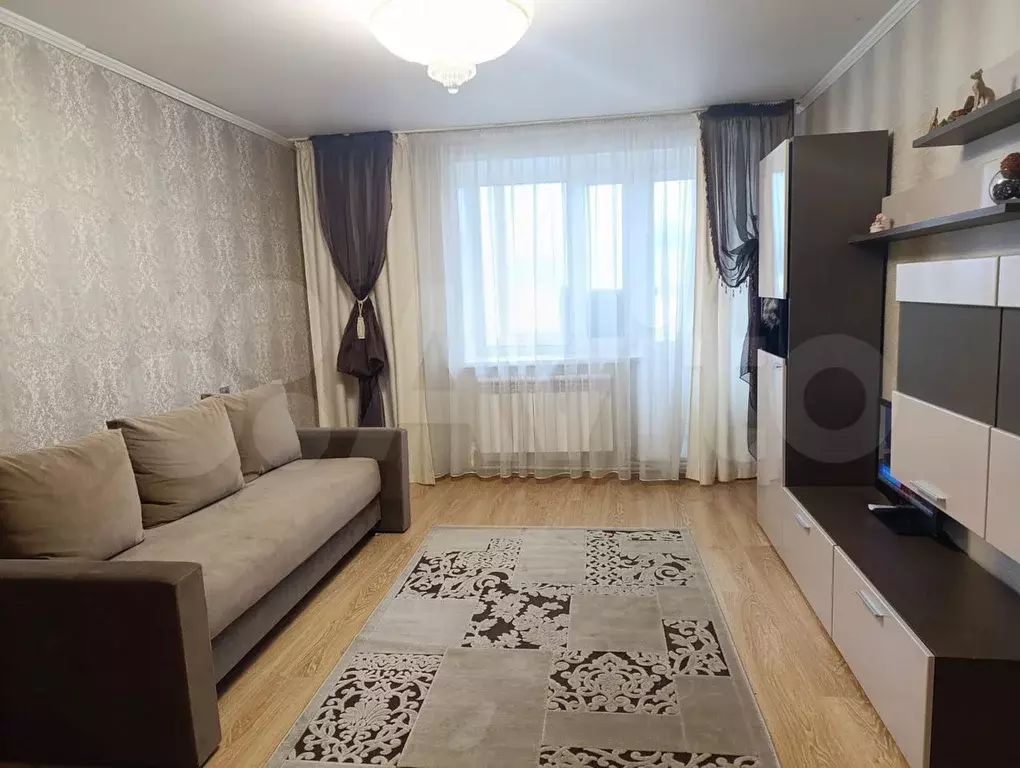 3-к. квартира, 60 м, 1/5 эт. - Фото 0