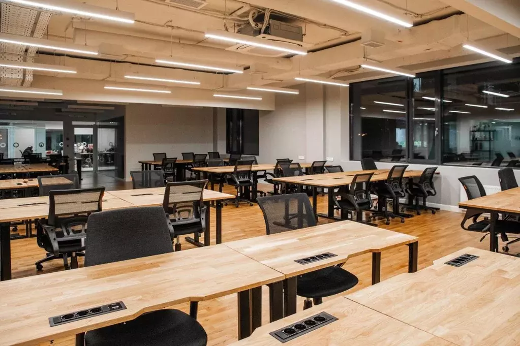 Офис в Свердловская область, Екатеринбург ул. Декабристов, 69 (0 м) - Фото 1