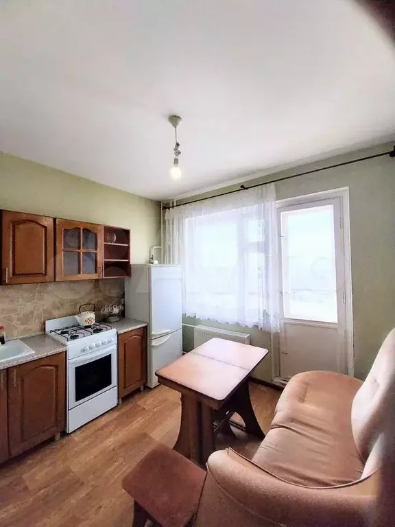 1-к. квартира, 40 м, 9/10 эт. - Фото 1