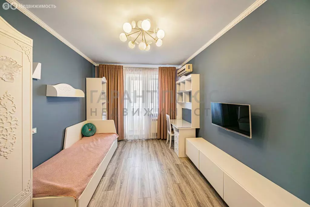 3-комнатная квартира: Липецк, улица П.И. Смородина, 3 (93.6 м) - Фото 1