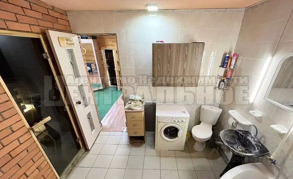 Дом в Смоленская область, Смоленск Заводская ул. (50 м) - Фото 1