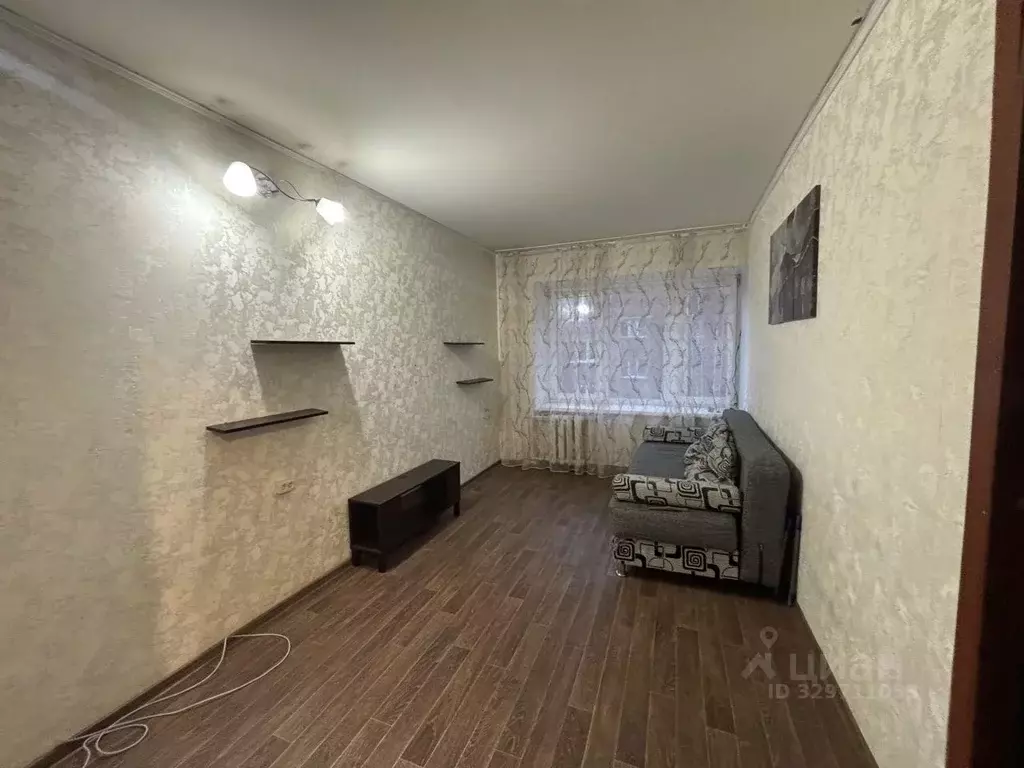 1-к кв. Омская область, Омск ул. Декабристов, 155а (33.0 м) - Фото 1