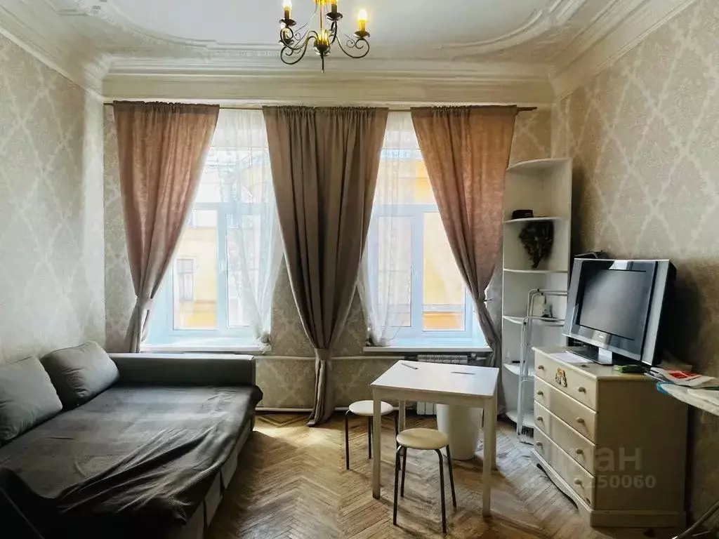 Комната Санкт-Петербург Шпалерная ул., 9 - Фото 0