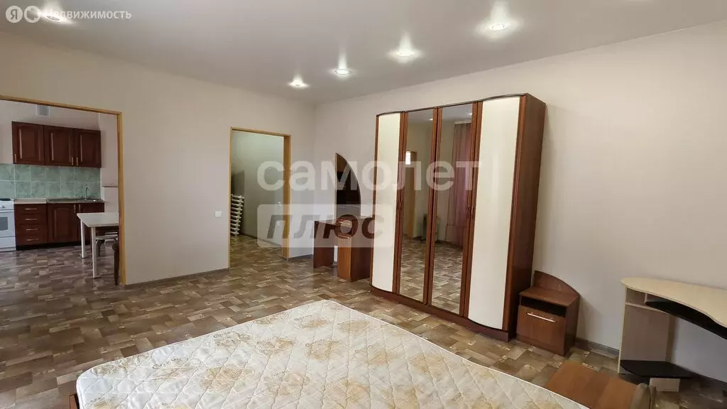 1-комнатная квартира: Бердск, улица Островского, 55 (50 м) - Фото 1