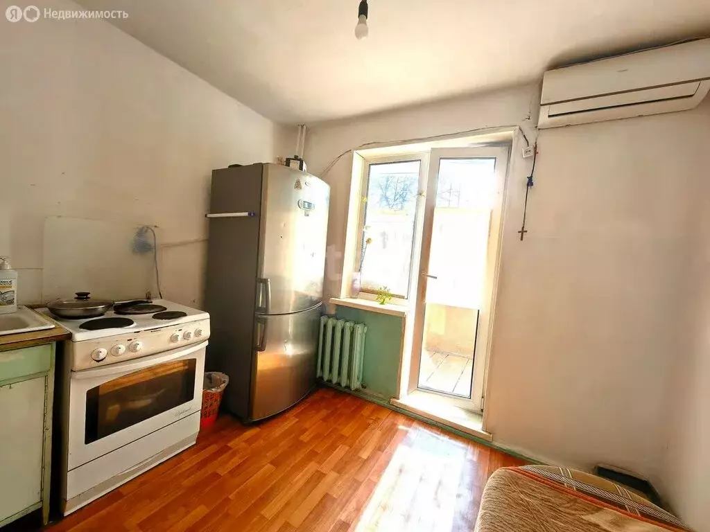 2-комнатная квартира: Арсеньев, улица Островского, 14 (52.8 м) - Фото 1