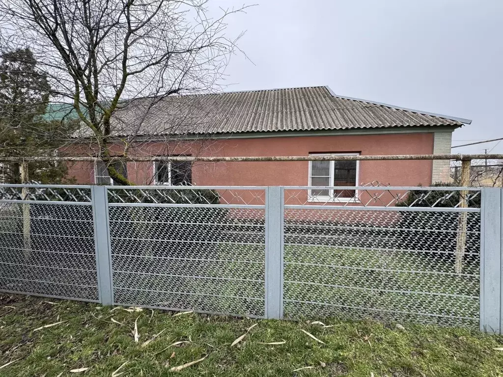 Таунхаус в Краснодарский край, Славянский район, Черноерковское с/пос, ... - Фото 1