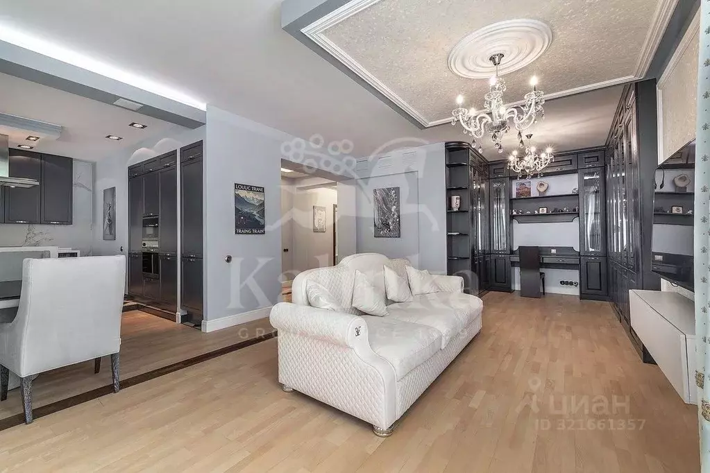 3-к кв. Москва Страстной бул., 10к1 (135.0 м) - Фото 2