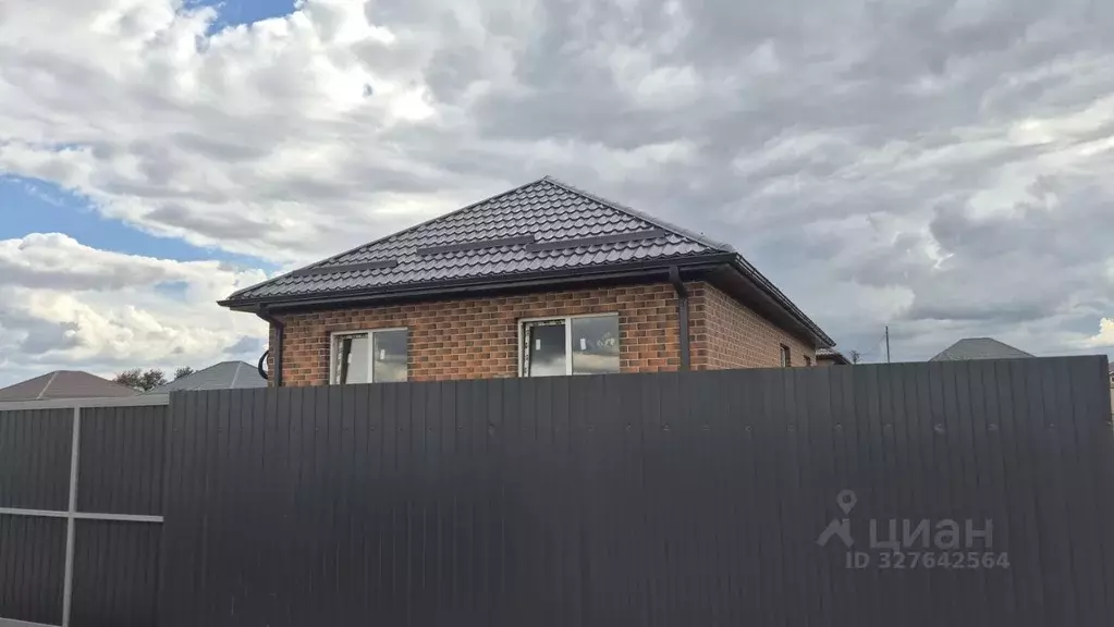 Дом в Адыгея, Теучежский район, Тлюстенхабльское городское поселение, ... - Фото 1