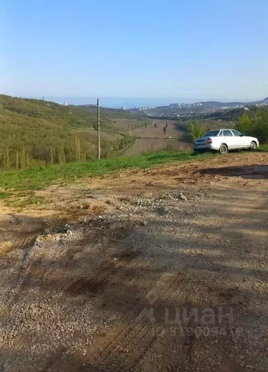Участок в Крым, Алушта муниципальный округ, с. Нижняя Кутузовка ул. ... - Фото 0
