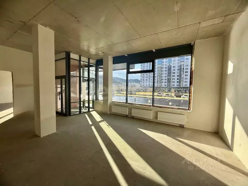 Помещение свободного назначения в Красноярский край, Красноярск ... - Фото 1