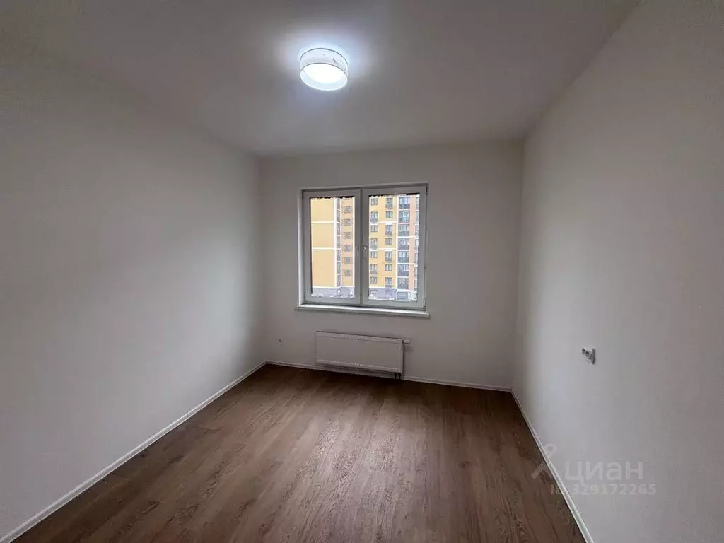 1-к кв. Москва ул. Юлиана Семенова, 8к2 (31.6 м) - Фото 1