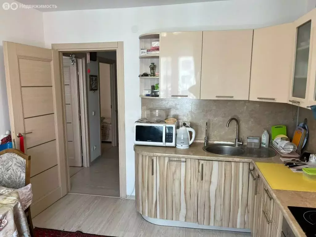 2-комнатная квартира: Тюмень, улица Газовиков, 69 (54.4 м) - Фото 1