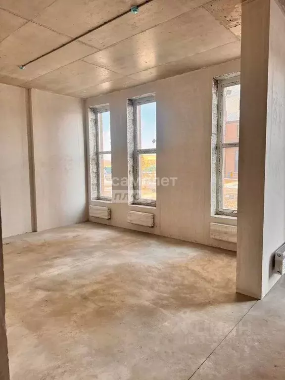 Помещение свободного назначения в Тюменская область, Тюмень Дамбовская ... - Фото 1