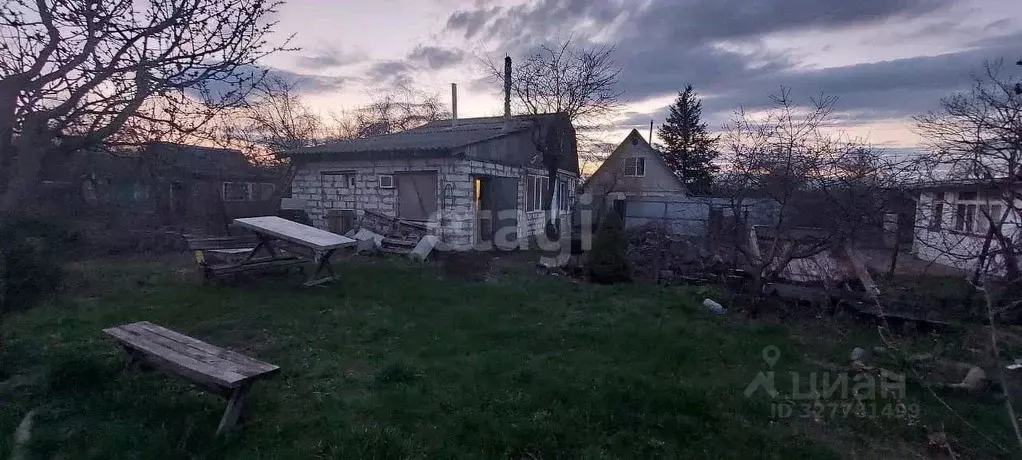 Дом в Воронежская область, Воронеж Садовод-любитель СНТ, 2-я линия (78 ... - Фото 1