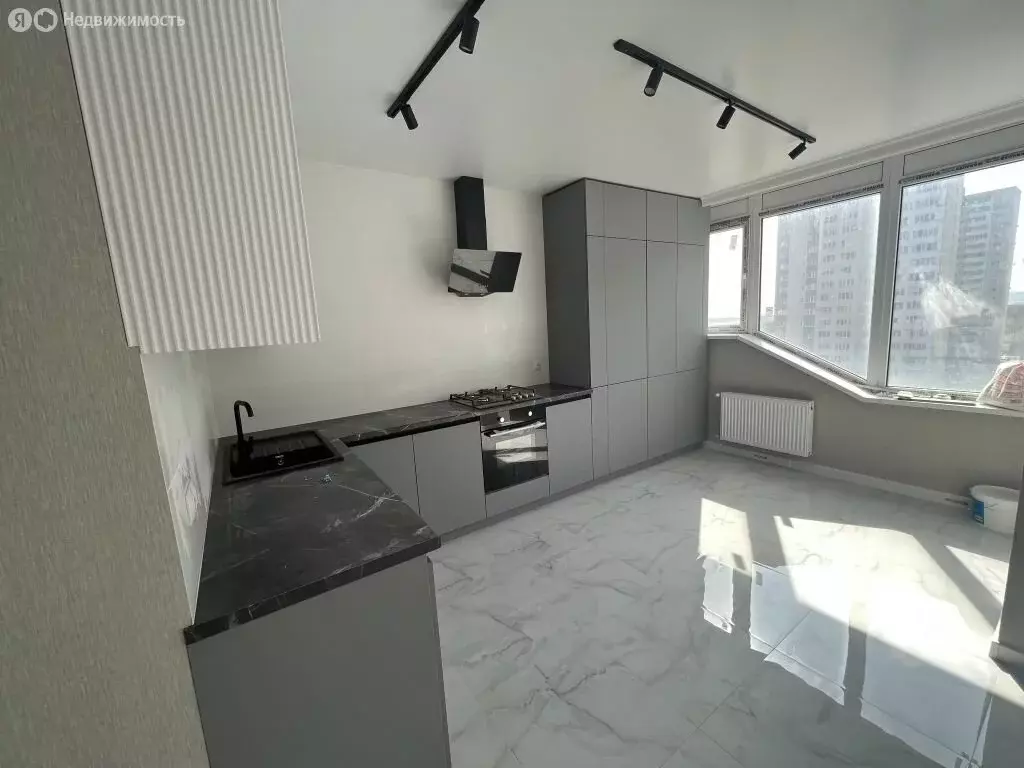 2-комнатная квартира: Ставрополь, улица Доваторцев, 86Ак1 (60 м) - Фото 1
