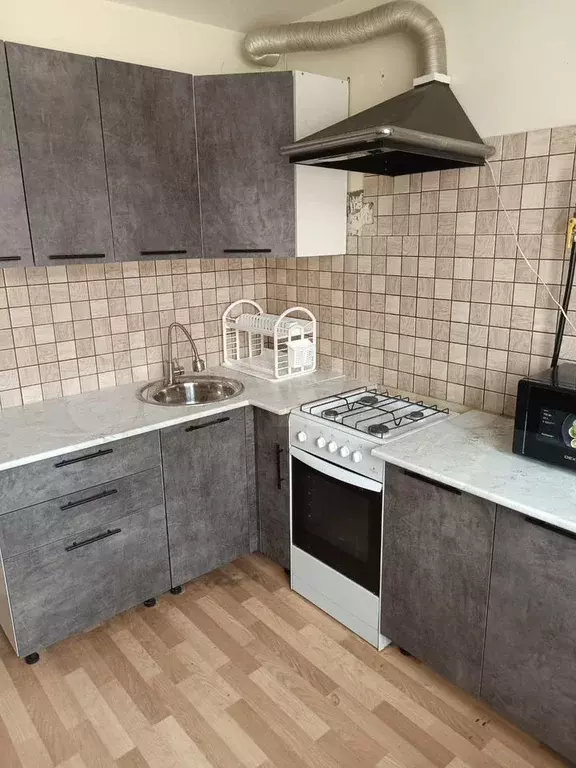 1-к. квартира, 40 м, 1/5 эт. - Фото 0