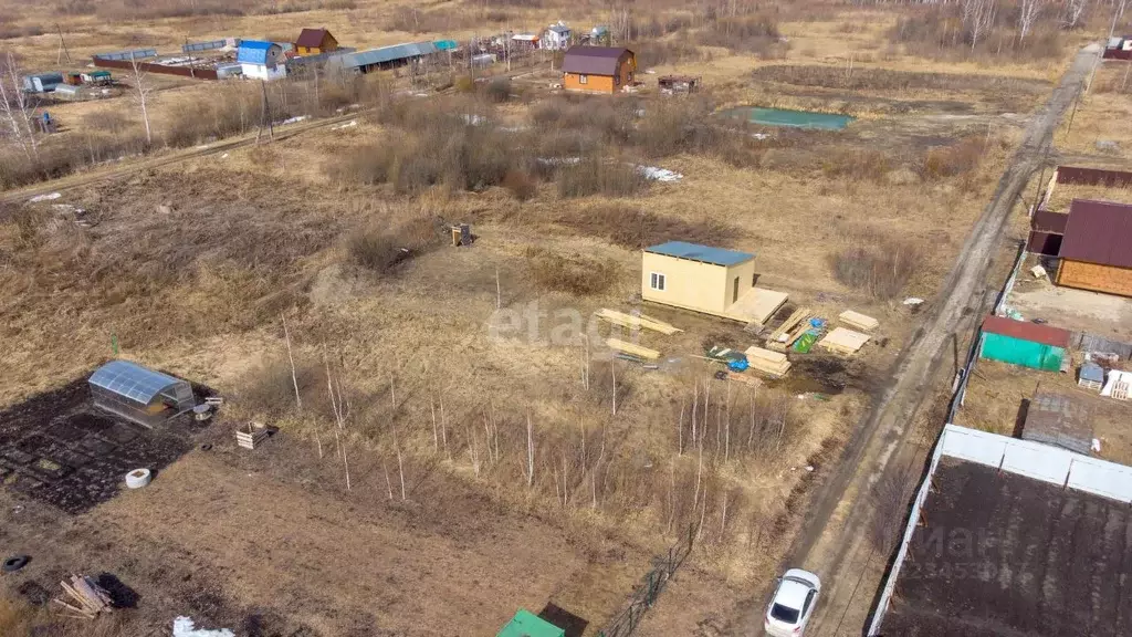 Участок в Тюменская область, Тюмень Садовое товарищество Липовый ... - Фото 1