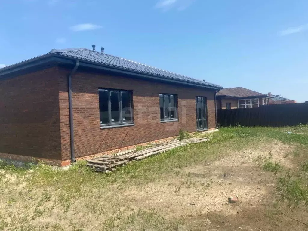 Дом в Саратовская область, пос. Расково ул. Тихая, 17 (129 м) - Фото 1