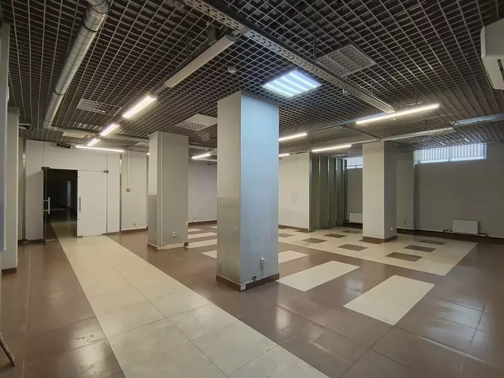 Помещение свободного назначения в Санкт-Петербург просп. Королева, 7 ... - Фото 1