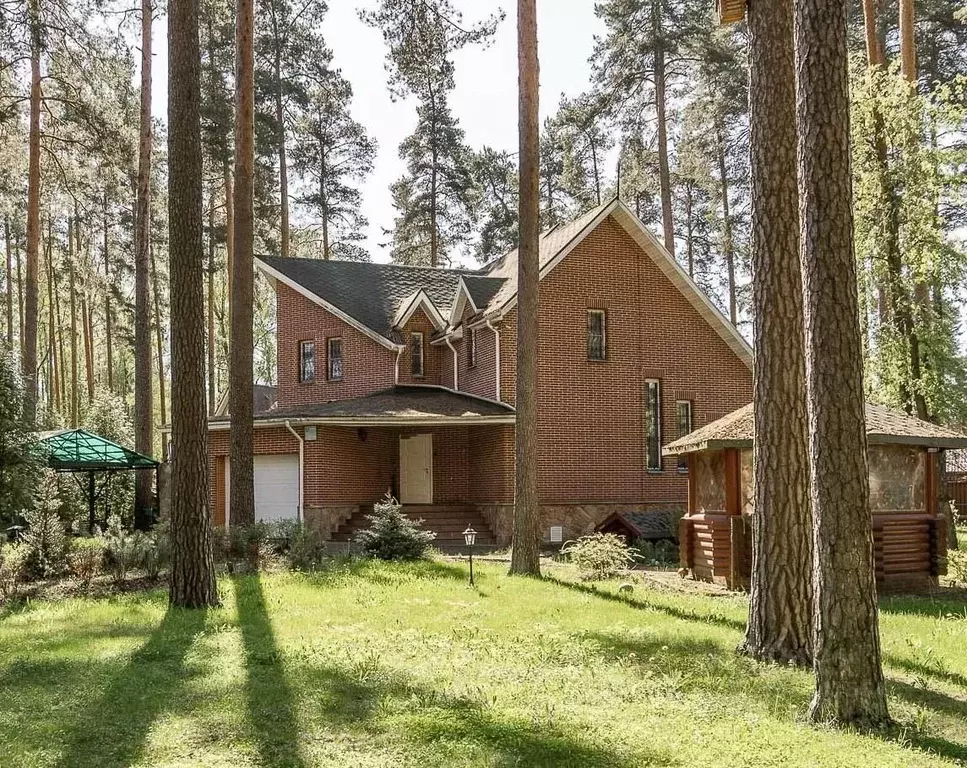 Дом в Ленинградская область, Всеволожск Державинская ул., 32 (270 м) - Фото 0