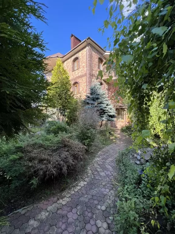 Коттедж в Московская область, Красногорск городской округ, д. ... - Фото 1