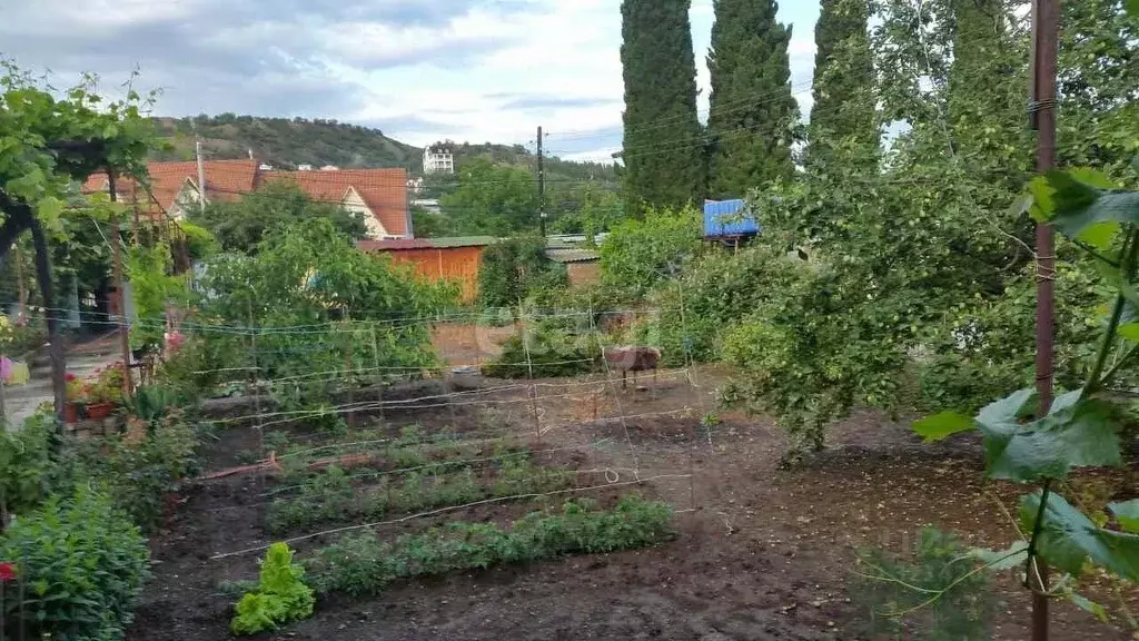 Дом в Крым, Алушта муниципальный округ, с. Малореченское ул. Парковая ... - Фото 1