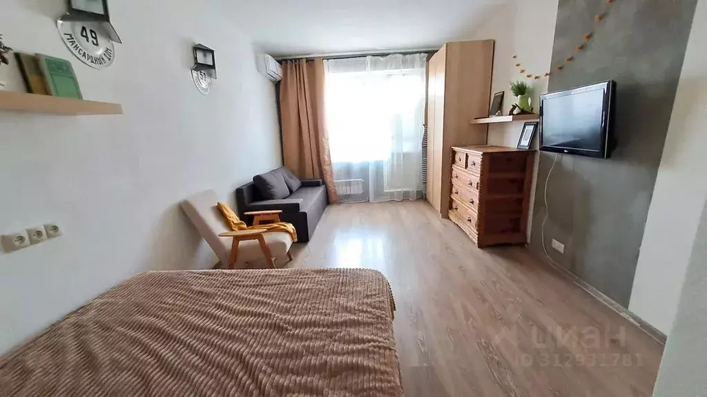 1-к кв. Волгоградская область, Волгоград ул. Репина, 70 (41.0 м) - Фото 0