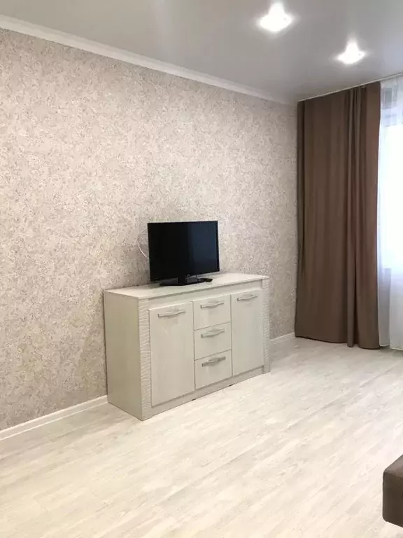 1-к кв. Татарстан, Казань ул. Аделя Кутуя, 110Дк2 (35.0 м) - Фото 1