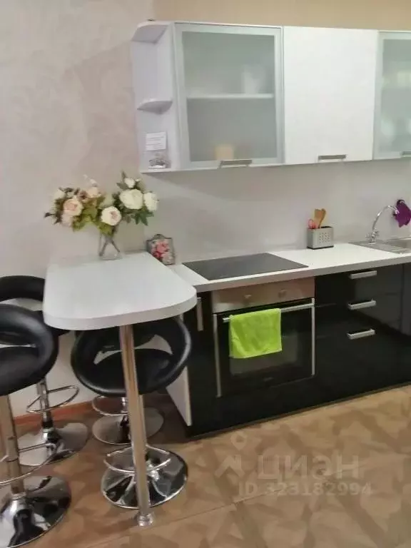 1-к кв. Иркутская область, Иркутск ул. Сурикова, 6 (45.0 м) - Фото 2