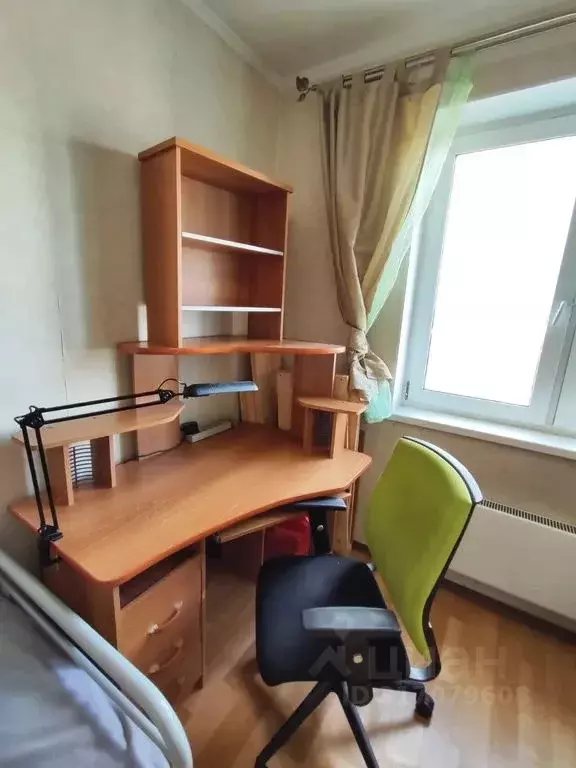 Комната Москва Авиационная ул., 63 - Фото 1