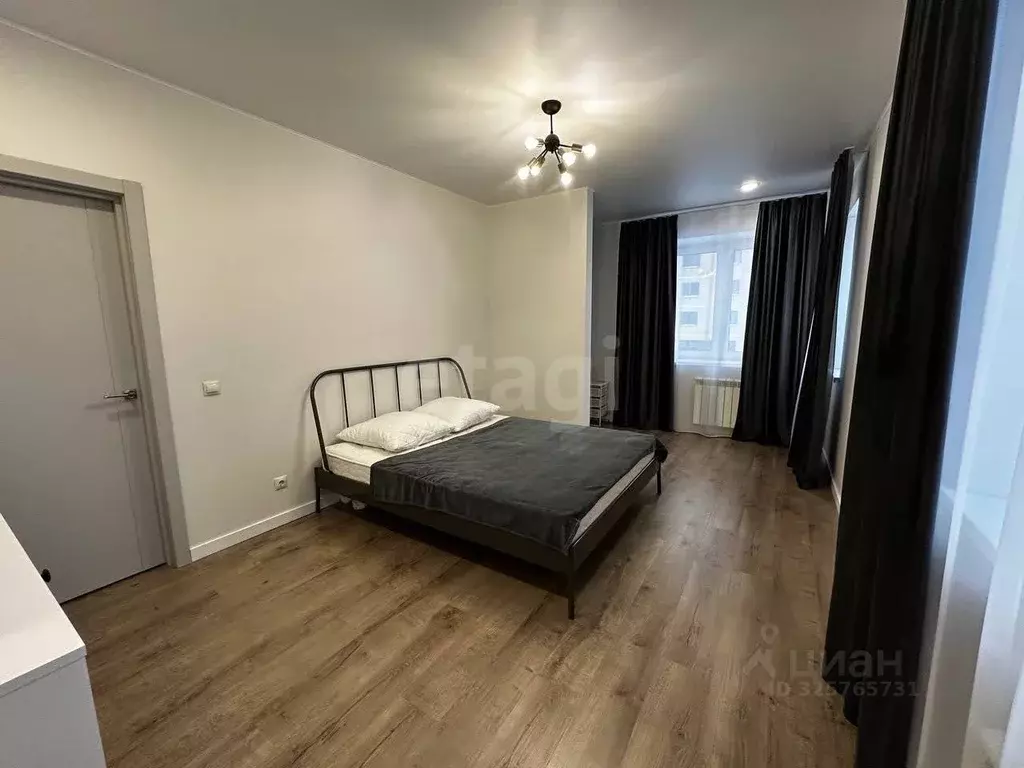 1-к кв. Тюменская область, Тюмень ул. Мельникайте, 36к1 (53.0 м) - Фото 1