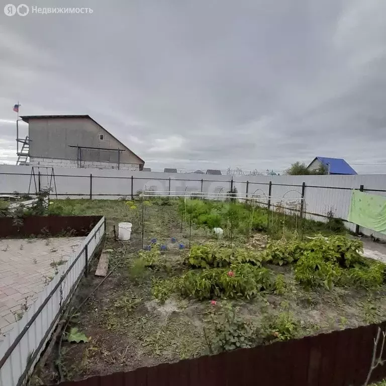 Дом в Курган, улица Фронтовиков (120 м) - Фото 1