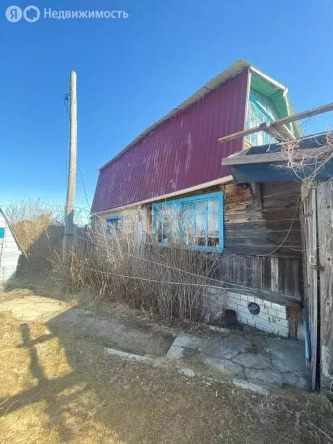 Дом в Причулымский сельсовет, деревня Курбатово, Центральная улица ... - Фото 0