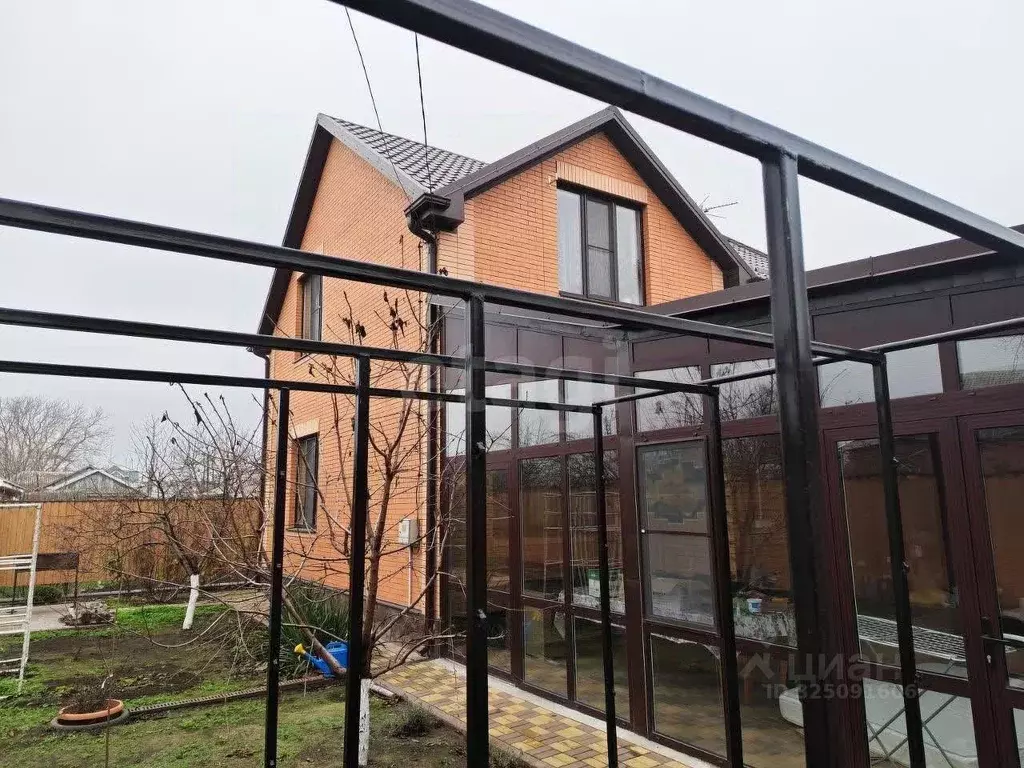 Дом в Ростовская область, Батайск Авиационная ул. (126 м) - Фото 2