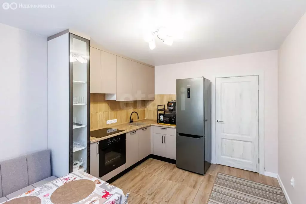 1-комнатная квартира: Тюмень, Кремлёвская улица, 102 (38.1 м) - Фото 2