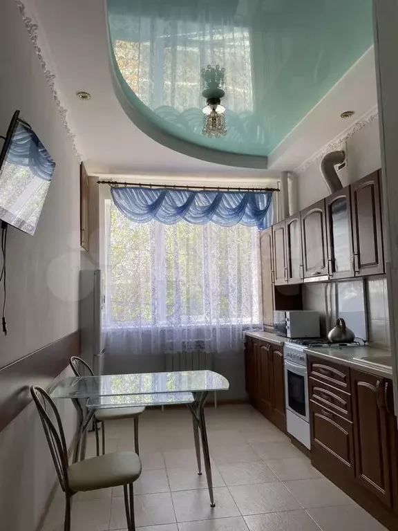 1-к. квартира, 42,5 м, 2/4 эт. - Фото 1