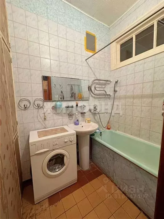 2-к кв. Омская область, Омск просп. Карла Маркса, 22 (58.7 м) - Фото 0