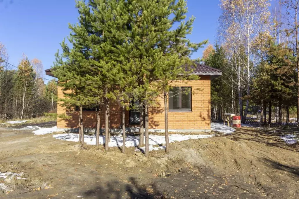 Дом в Тюменская область, Тюменский муниципальный округ, д. Головина ... - Фото 1