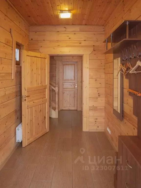 Дом в Ленинградская область, Приозерский район, Петровское с/пос, д. ... - Фото 2