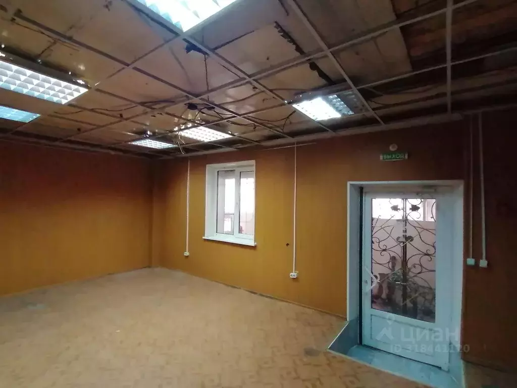Помещение свободного назначения в Омская область, Омск Городок ... - Фото 1