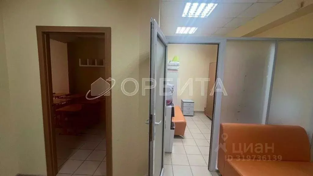 Помещение свободного назначения в Тюменская область, Тюмень ул. ... - Фото 0