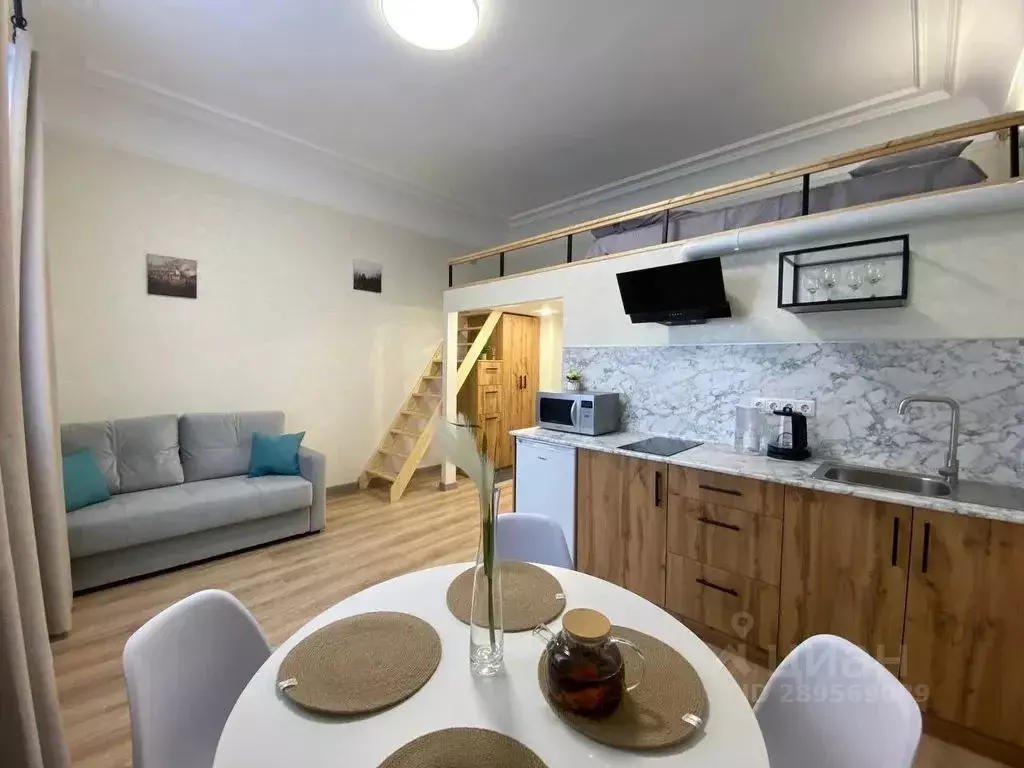 1-к кв. Кировская область, Киров Московская ул., 1 (30.0 м) - Фото 1