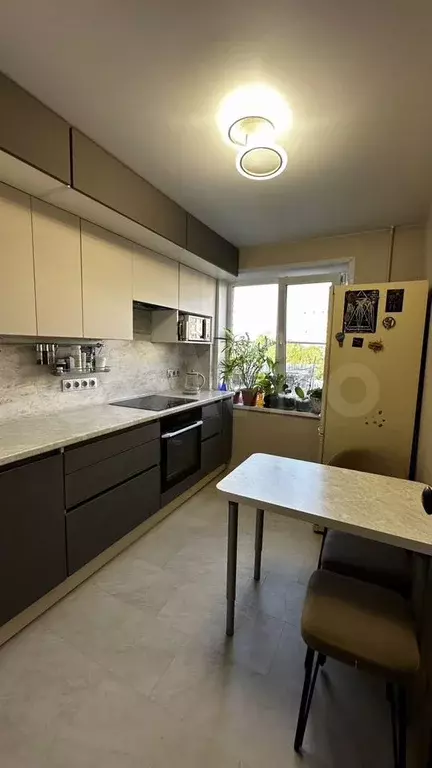 3-к. квартира, 63 м, 5/10 эт. - Фото 0