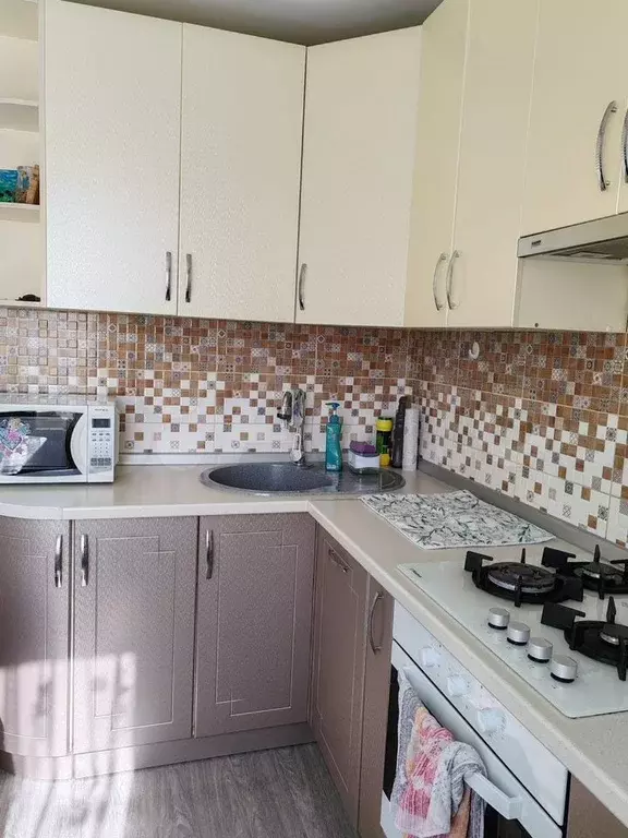 2-к. квартира, 53 м, 5/9 эт. - Фото 1