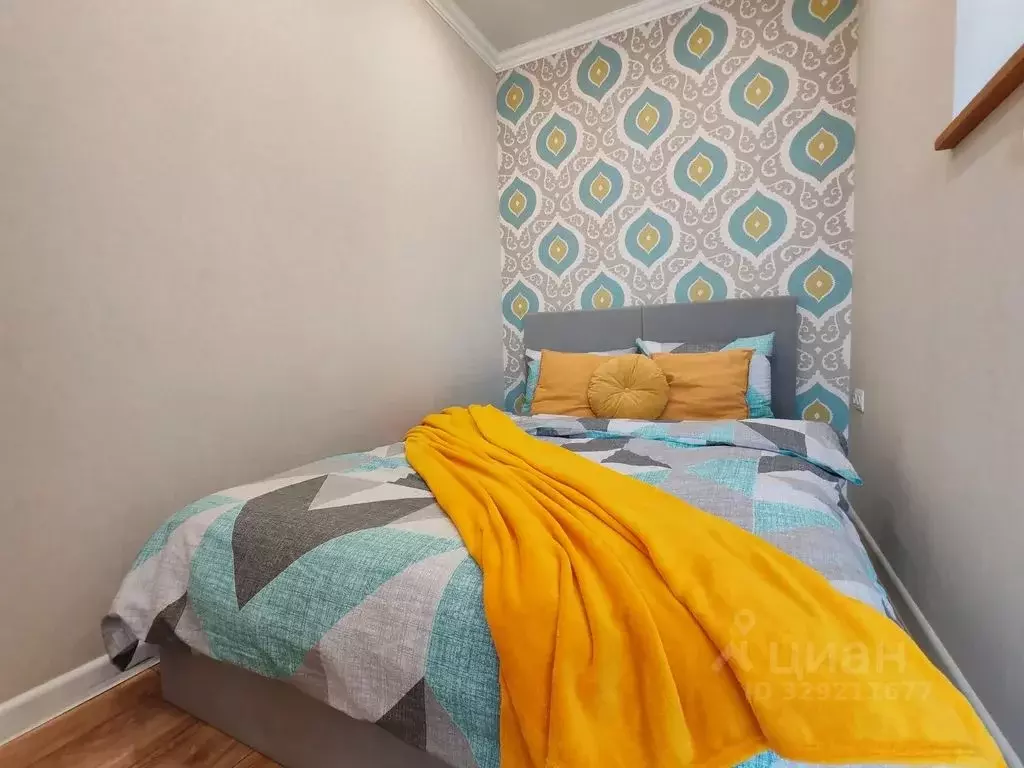 Студия Тюменская область, Тюмень ул. Тимофея Чаркова, 81к2 (30.0 м) - Фото 1